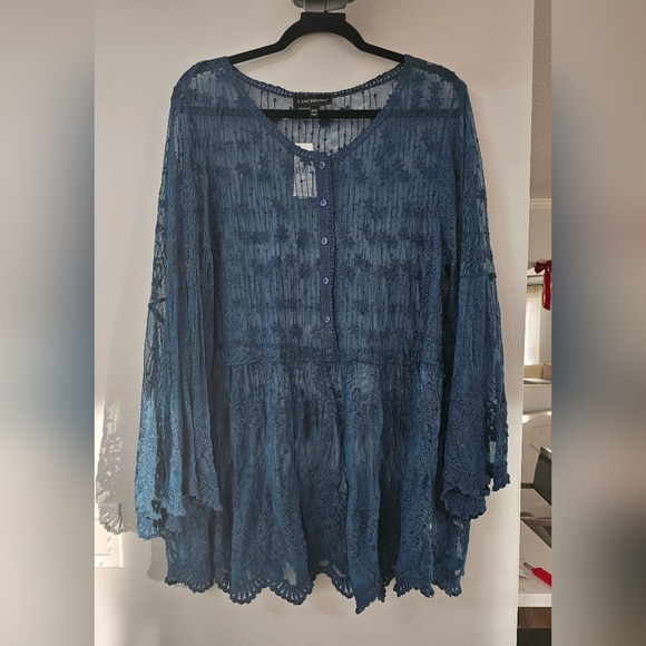 Lane Bryant Blue Bell Sleeve Relaxed Tunic - Picture 3 of 10